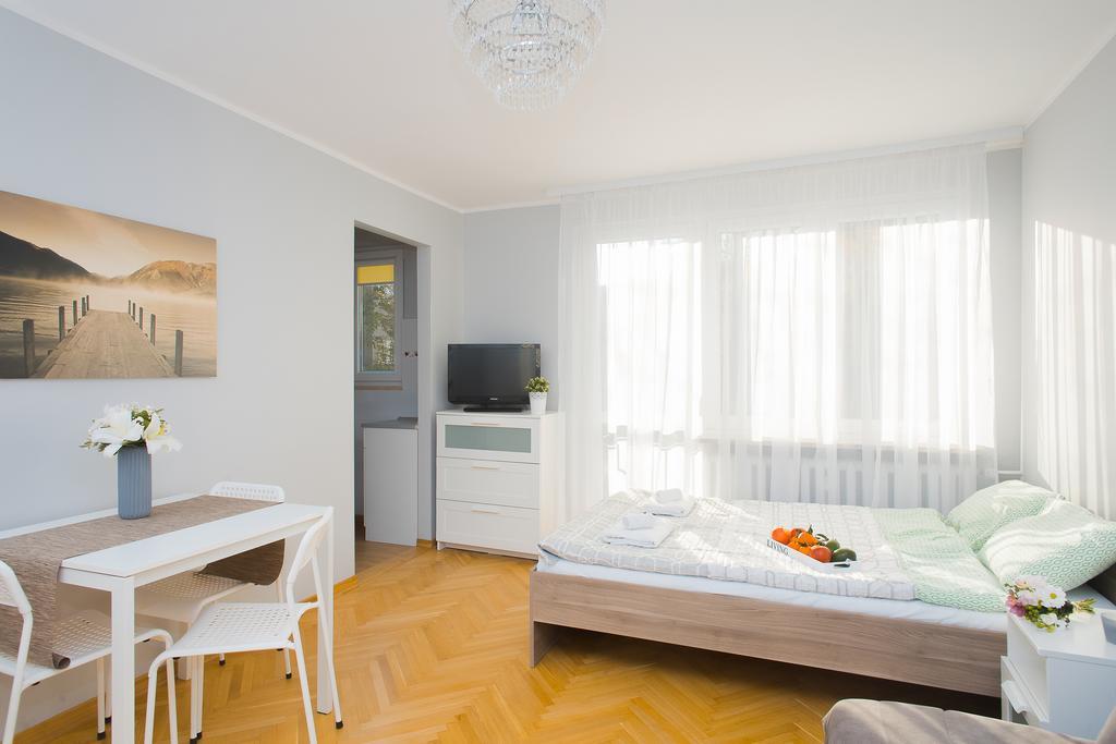 Apartment Shortstaypoland Bonifraterska Warschau